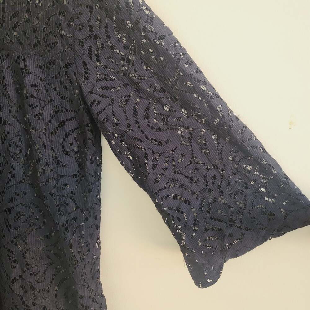 Loft lace navy top size XS - Picture 3 of 5